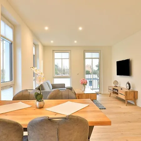 Appartement Strandhaus 13 *